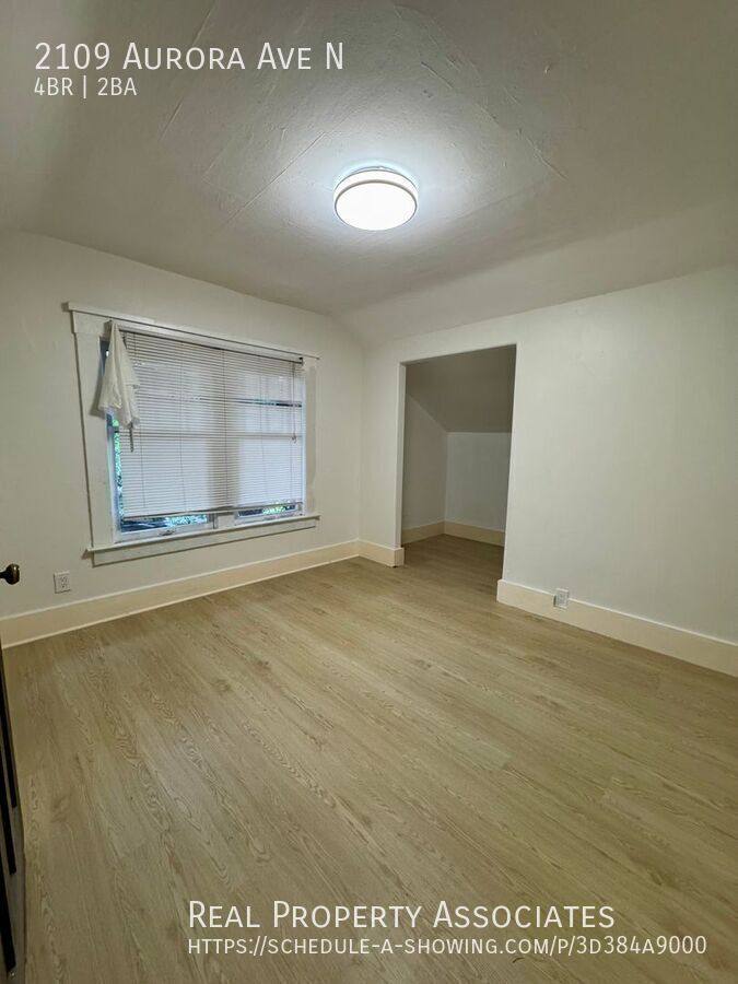 House for rent at 2109 Aurora Ave N, Seattle, WA 98109