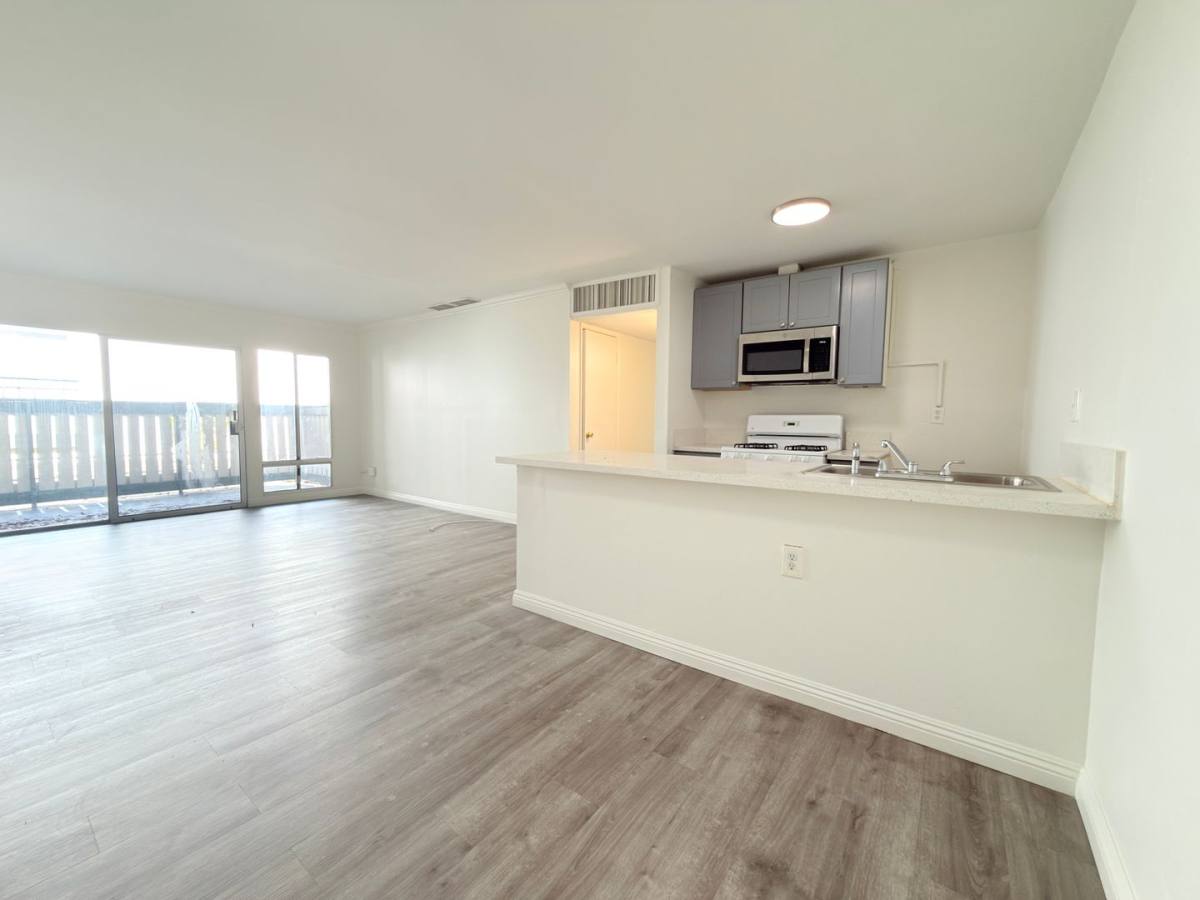 Apartment for rent at 8601 International Ave #177, Canoga Park, CA 91304