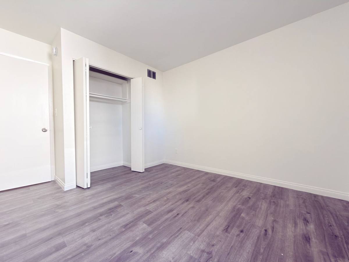 Apartment for rent at 8601 International Ave #177, Canoga Park, CA 91304