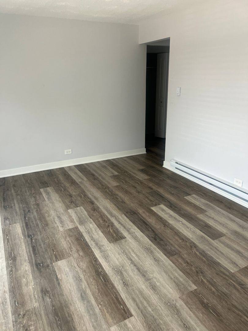 Apartment for rent at 6301 S Keeler Ave, Chicago, IL 60629