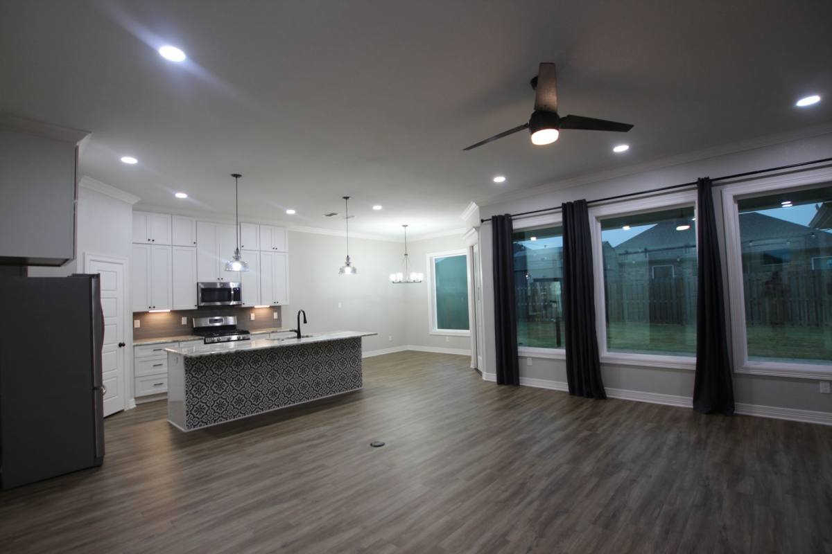 House for rent at 1707 Jessica Dr, Whitehouse, TX 75791