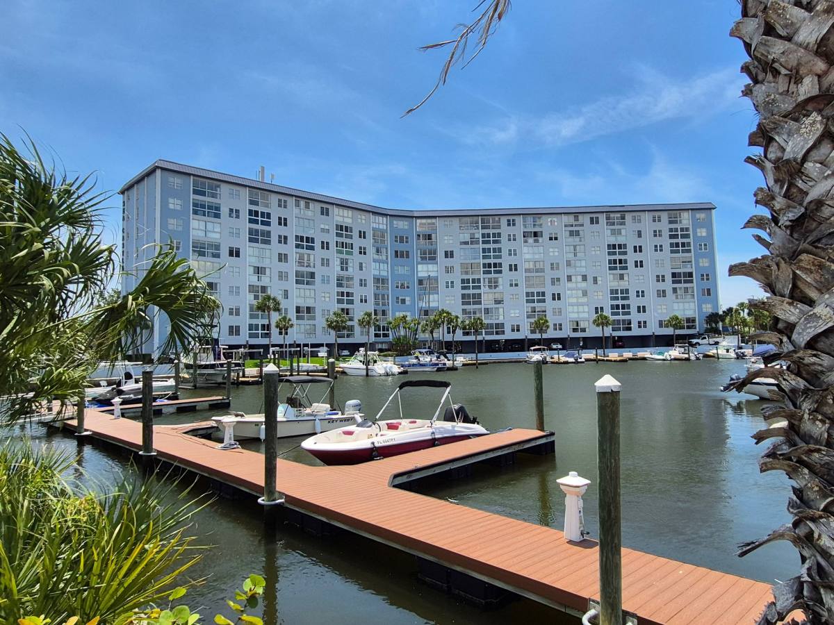 Apartment for rent at 4939 Floramar Terrace, New Port Richey, FL 34652