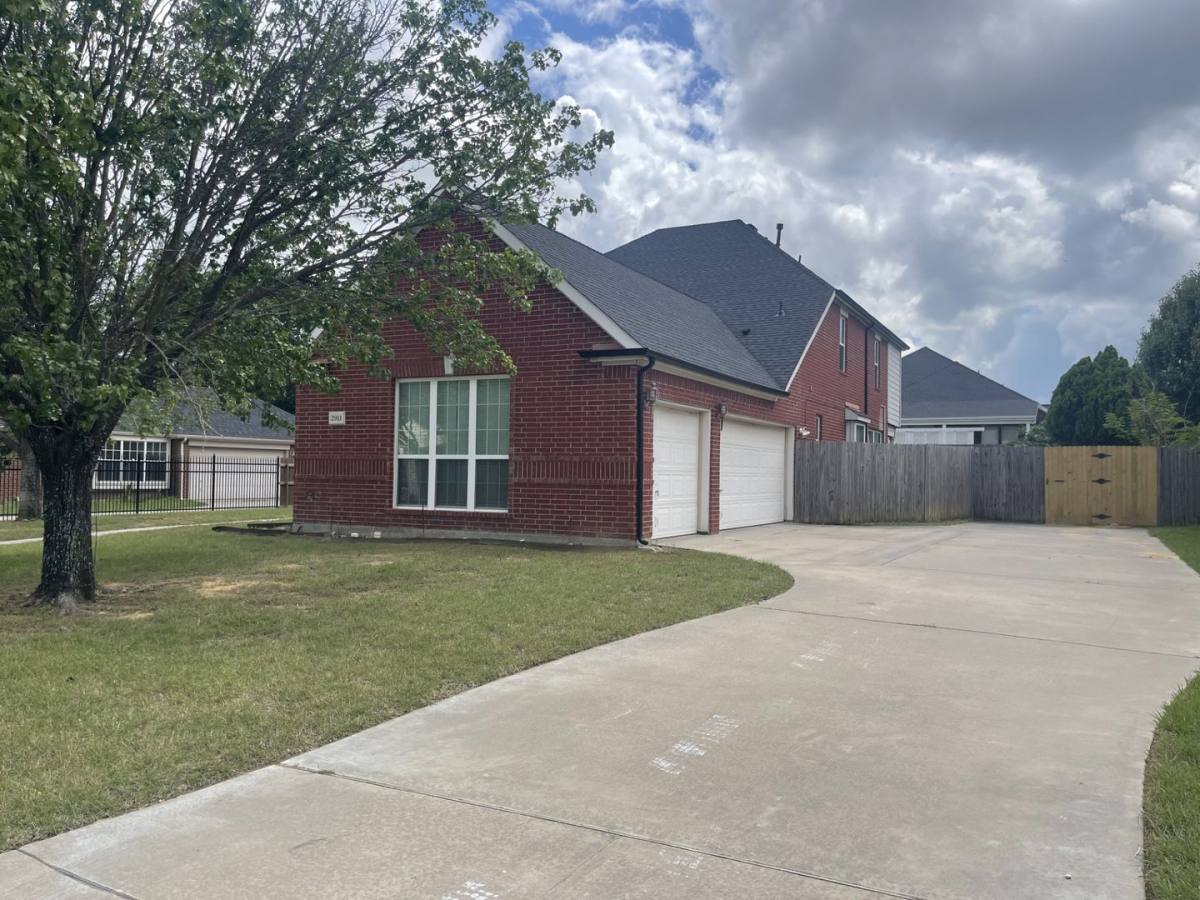 House for rent at 2911 Saint Jude, Dr, Mansfield, TX 76063