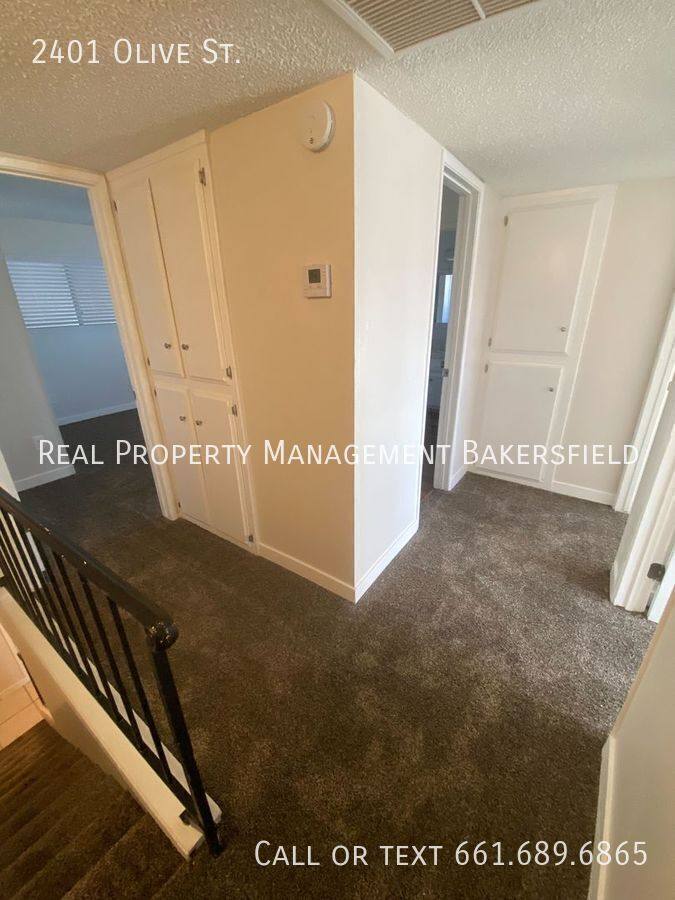 Apartment for rent at 2401 Olive St, Bakersfield, CA 93301