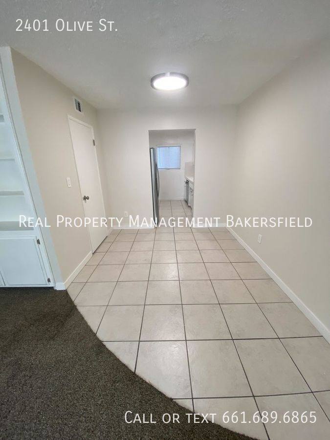 Apartment for rent at 2401 Olive St, Bakersfield, CA 93301