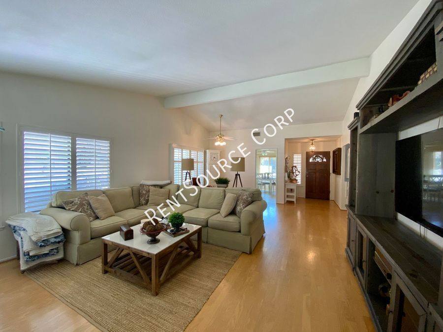 House for rent at 26102 Alejandro Dr, Valencia, CA 91355