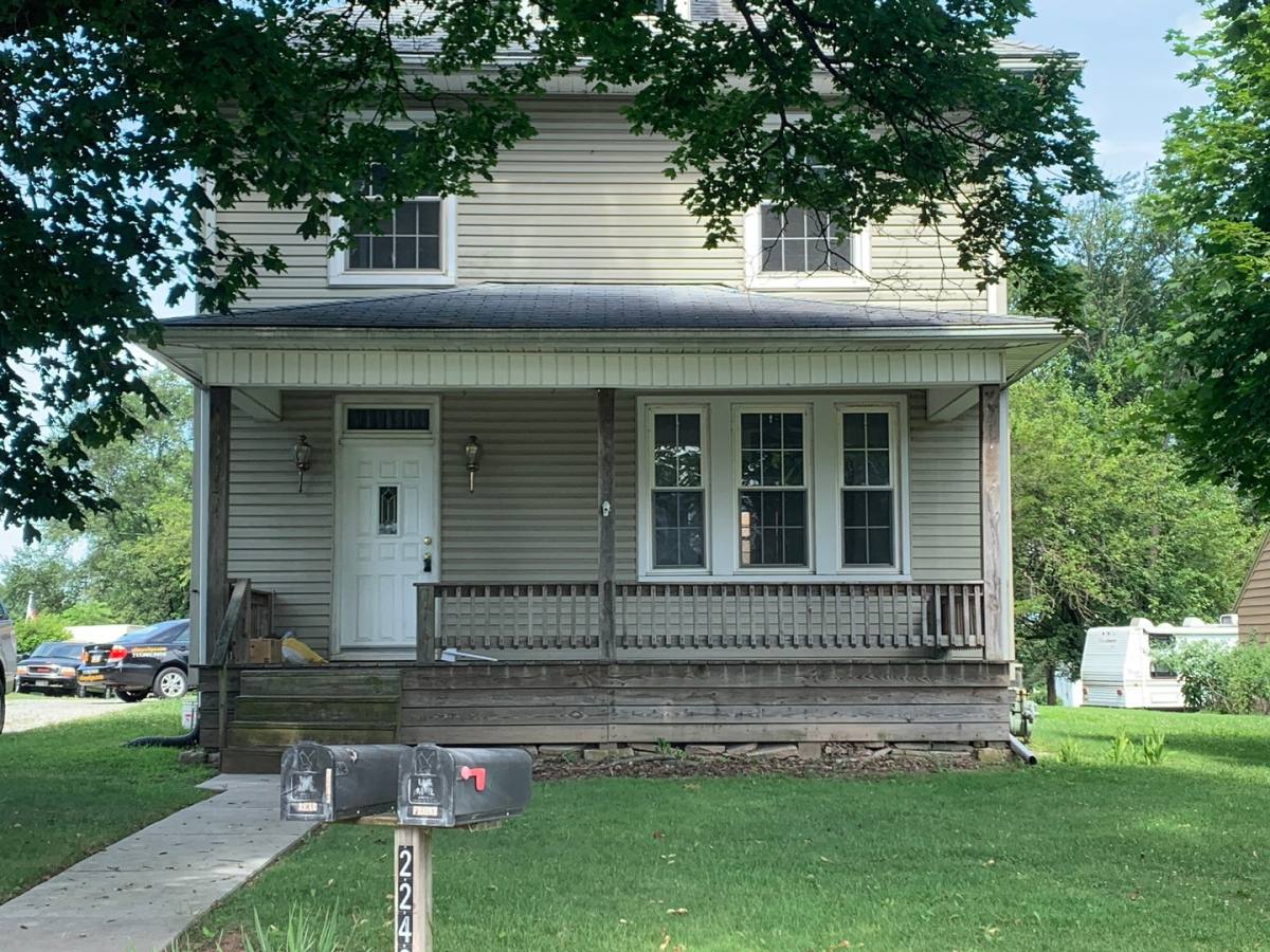 House for rent at 2243 Sunset Lane Front, York, PA 17408