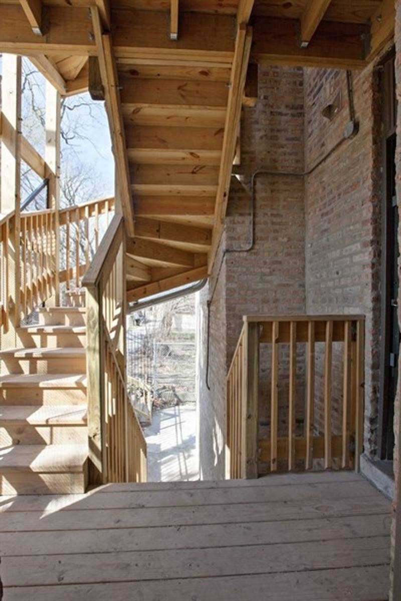 Apartment for rent at 11932 S Stewart Ave, Chicago, IL 60628