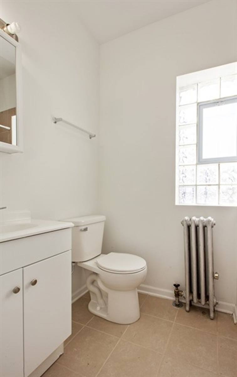 Apartment for rent at 11932 S Stewart Ave, Chicago, IL 60628