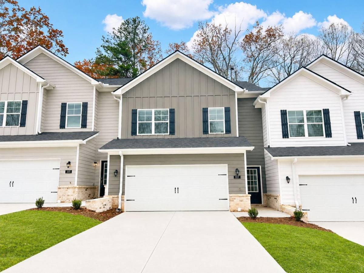 Townhouse for rent at 117 Chase Crossing #7, Cornelia, GA 30531