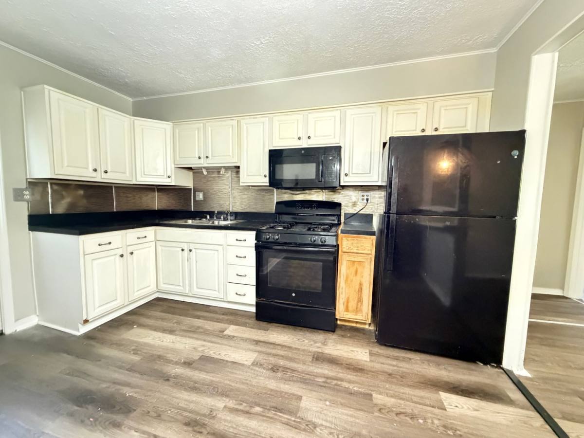 House for rent at 4111 Locust Ave, Louisville, KY 40215
