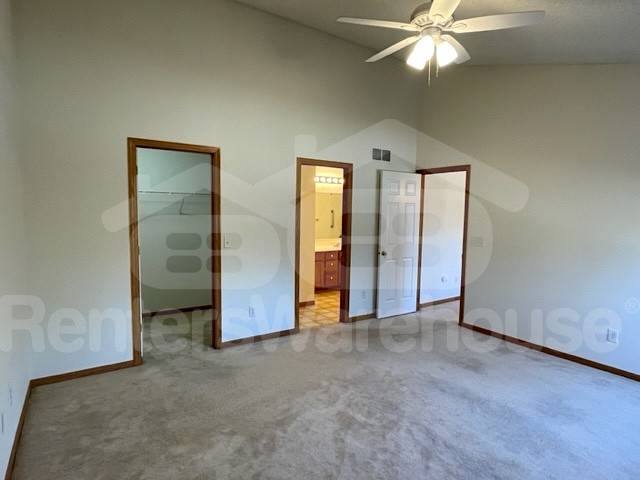 Townhouse for rent at 5422 Elm Grove Ave, Minneapolis, MN 55428