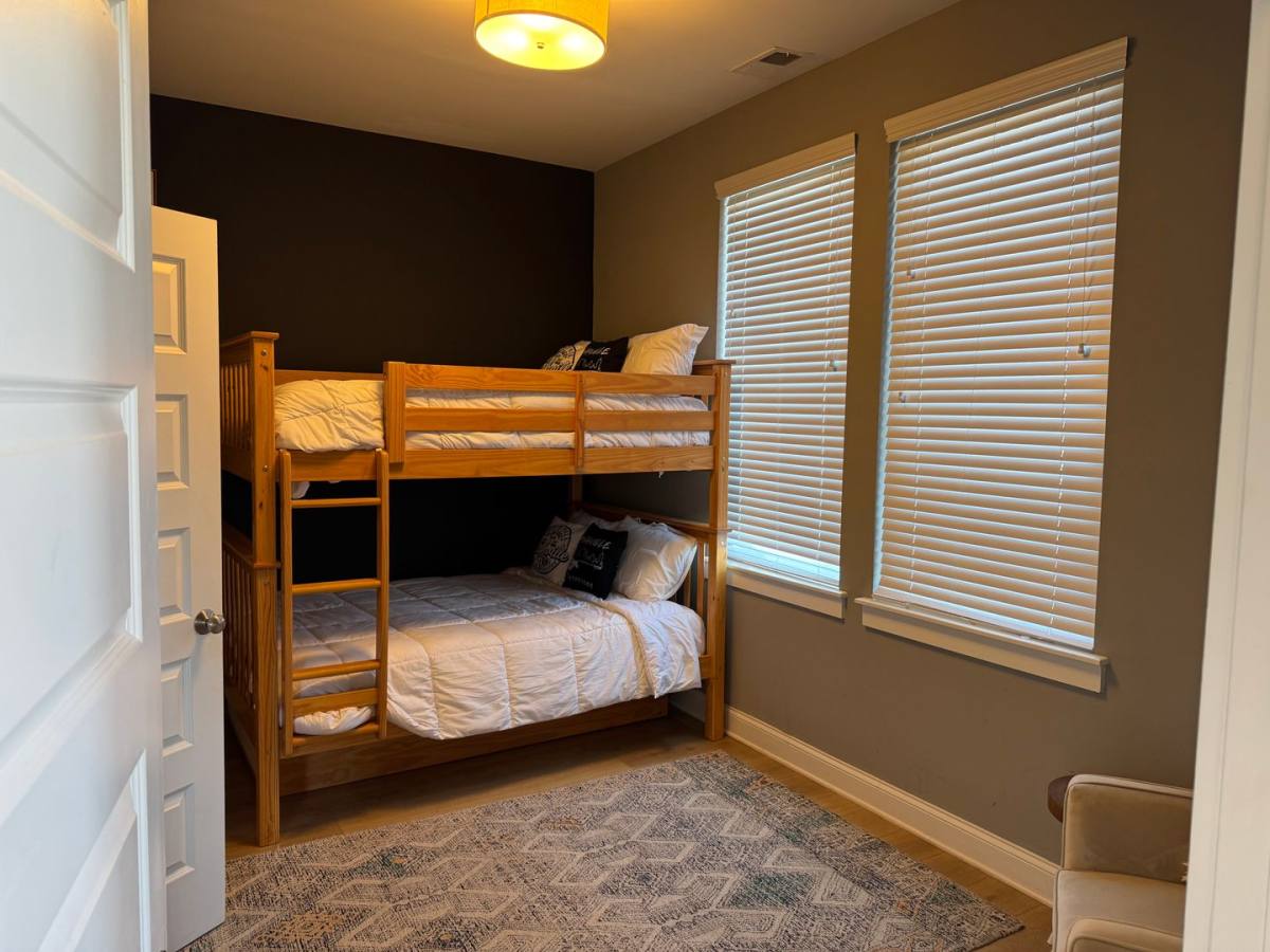 Townhouse for rent at 2128 24th Ave N, Nashville, TN 37208
