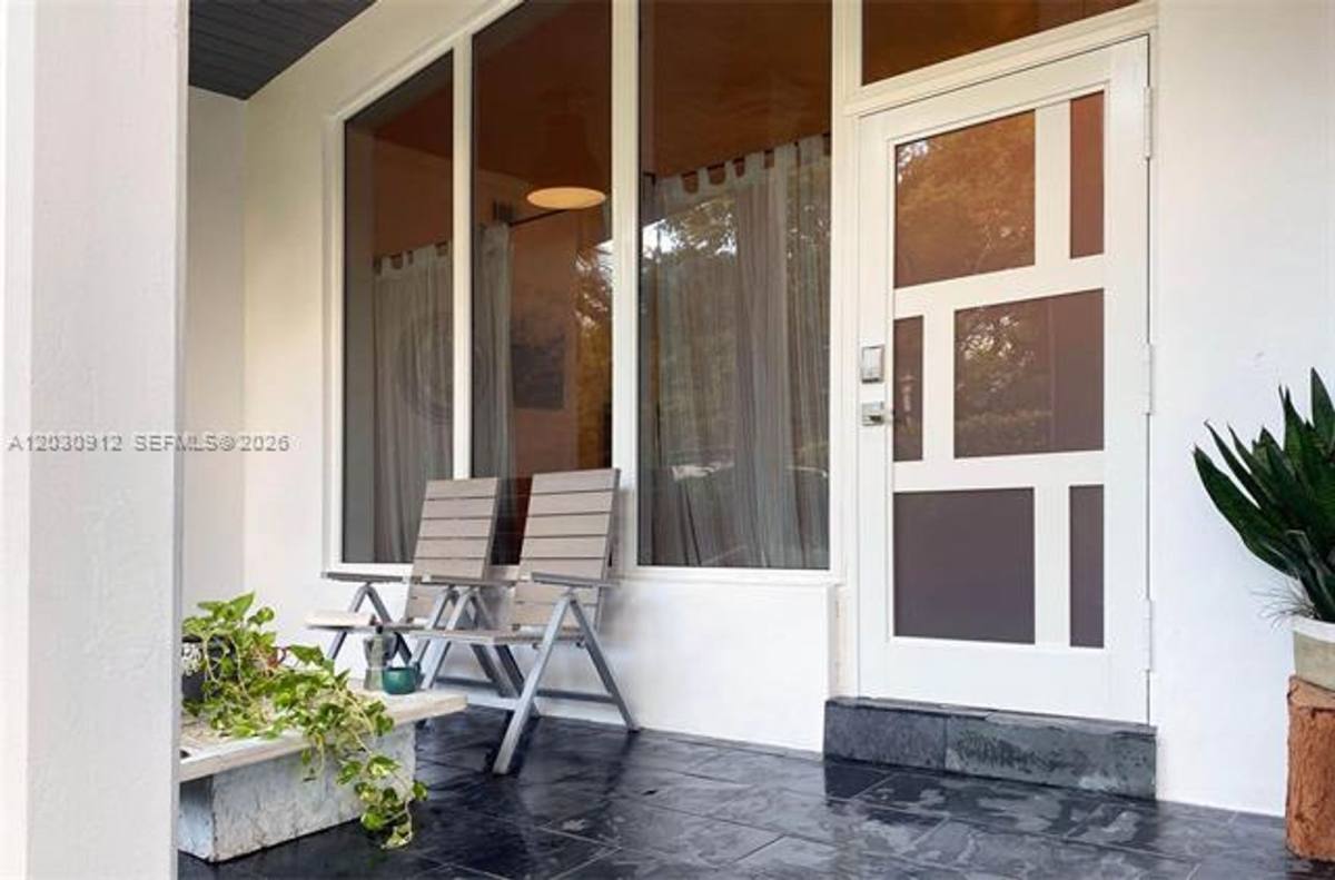 House for rent at 1030 NE 81st St, Miami, FL 33138