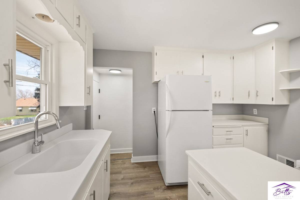 Apartment for rent at 4216-4220 Vinton St, Omaha, NE 68105