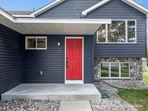 House for rent at 117 Mill Rd, Waconia, MN 55387