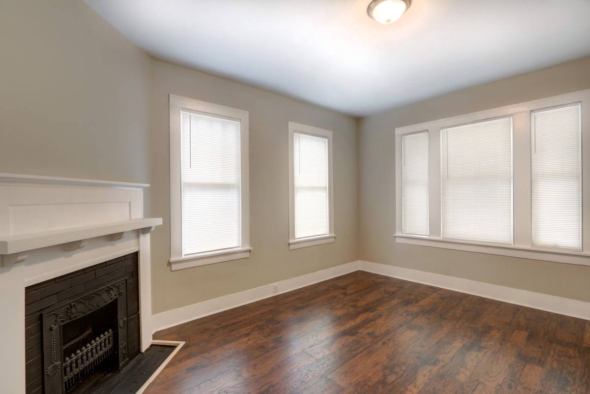 Apartment for rent at 612 W Victory Dr, Savannah, GA 31405