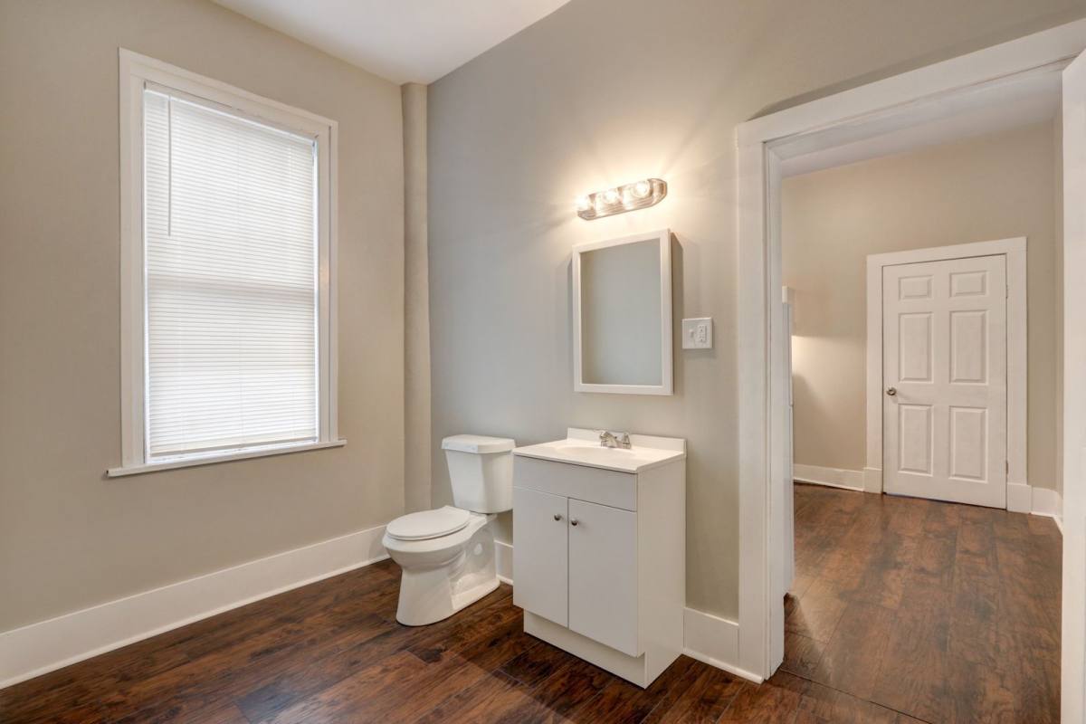 Apartment for rent at 612 W Victory Dr, Savannah, GA 31405