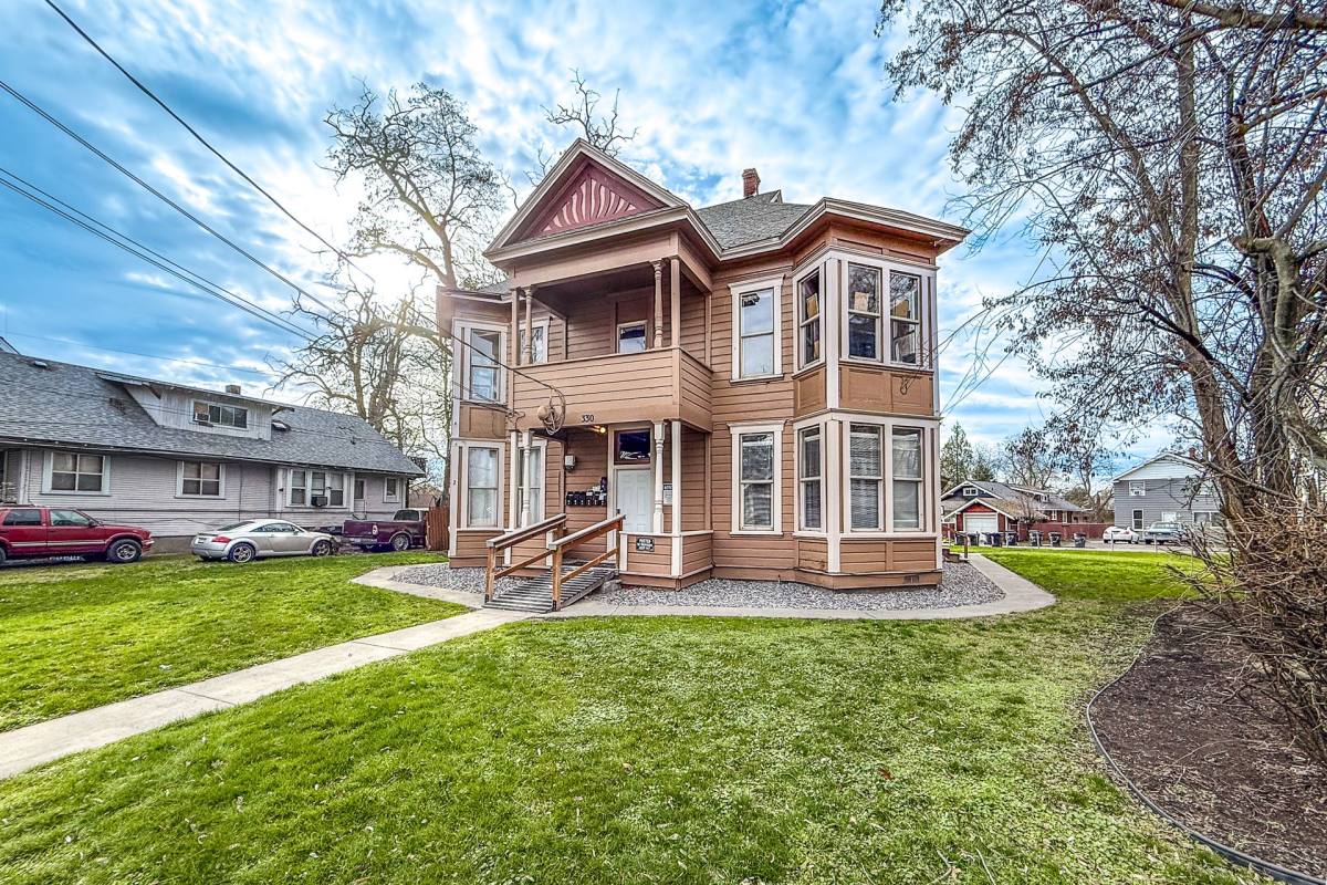 Apartment for rent at 330 S 4th Ave, Walla Walla, WA 99362