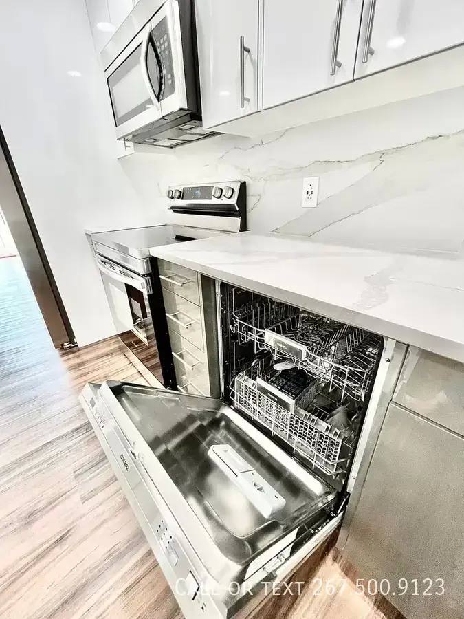Apartment for rent at 4902 Spruce St #205, Philadelphia, PA 19139