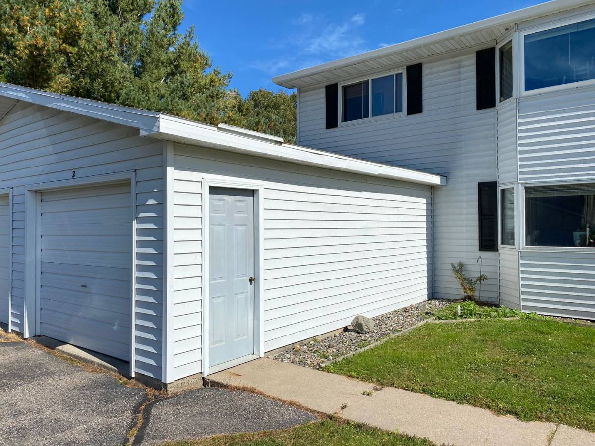 Apartment for rent at 172 W Hill Rd, Rhinelander, WI 54501