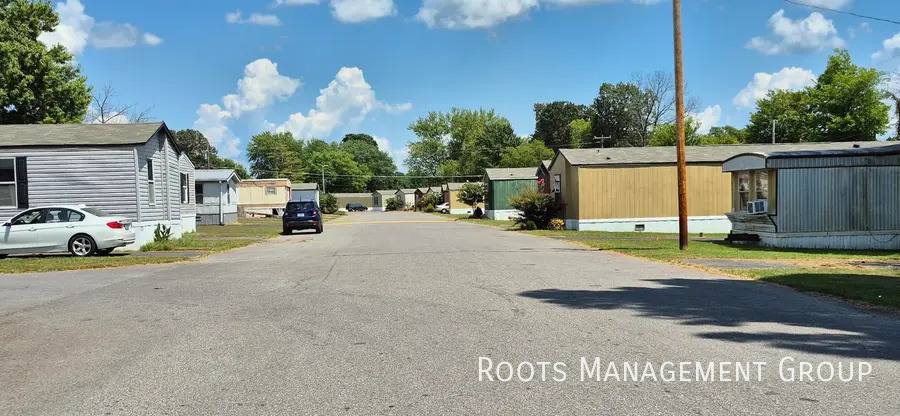 Apartment for rent at 45 Riviera Courts Dr #45, Murray, KY 42071