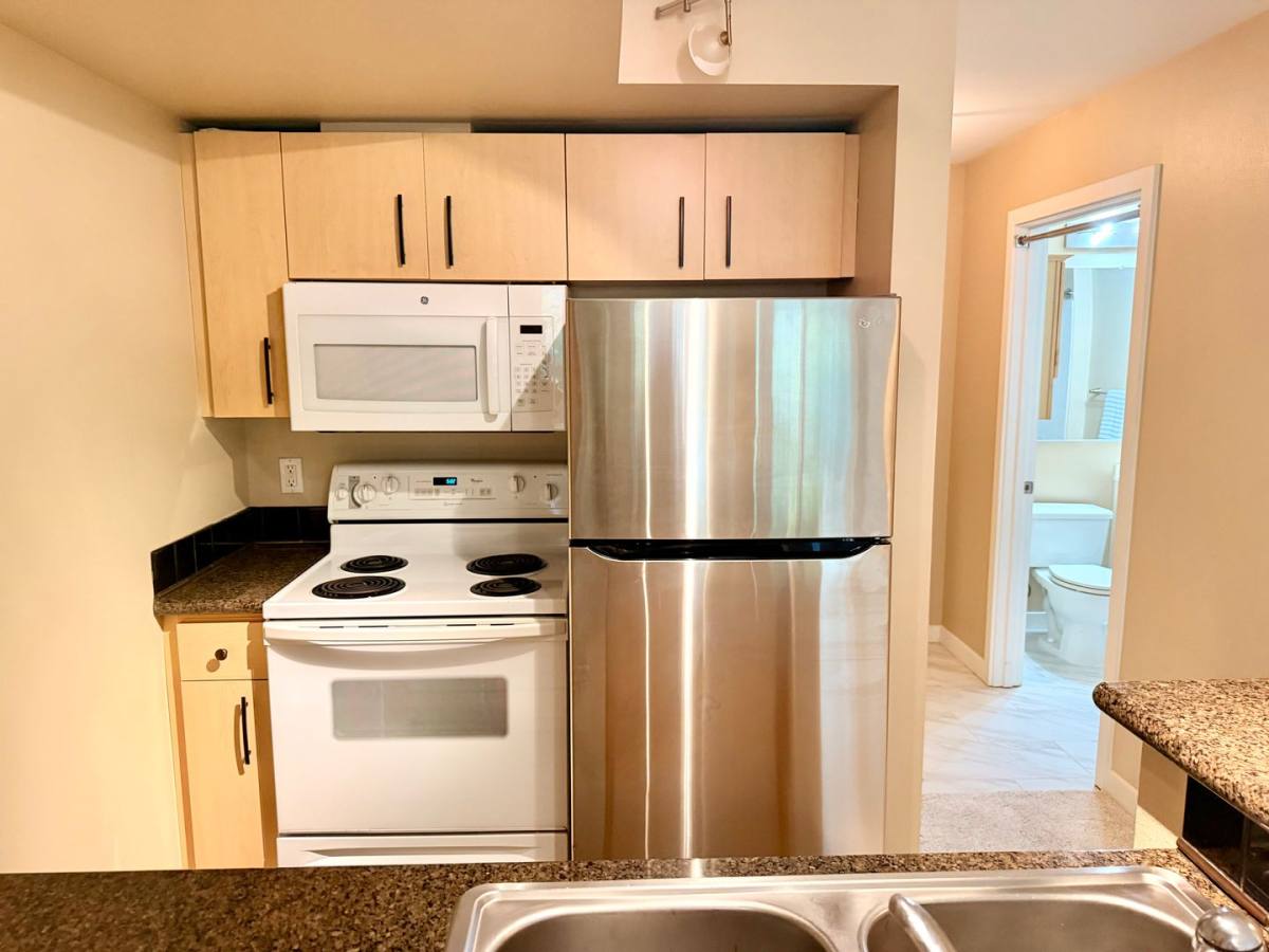 Condo for rent at 108 5th Ave S, Seattle, WA 98104