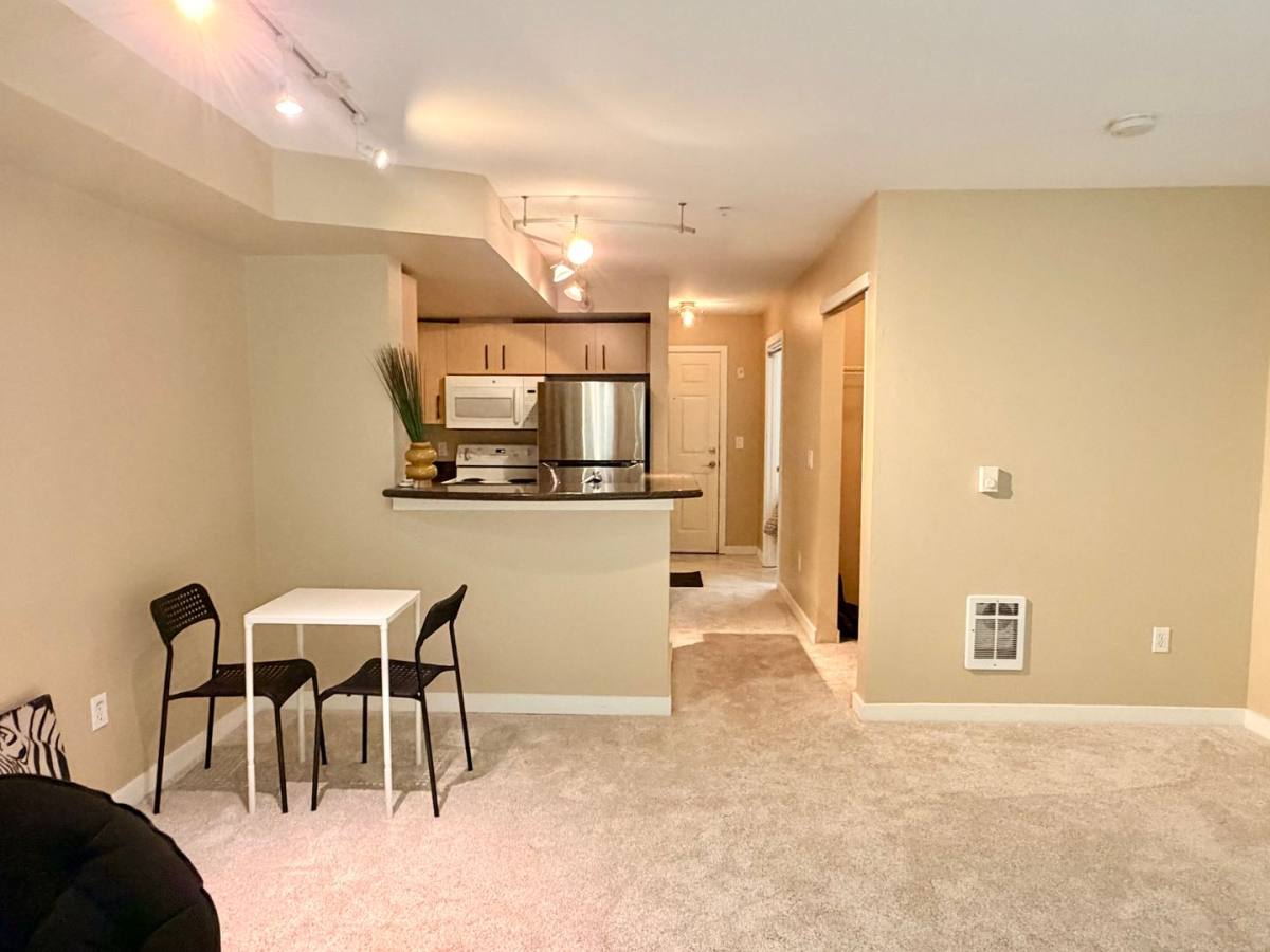 Condo for rent at 108 5th Ave S, Seattle, WA 98104