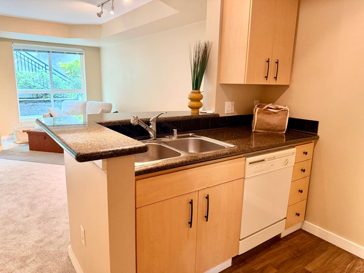 Condo for rent at 108 5th Ave S, Seattle, WA 98104