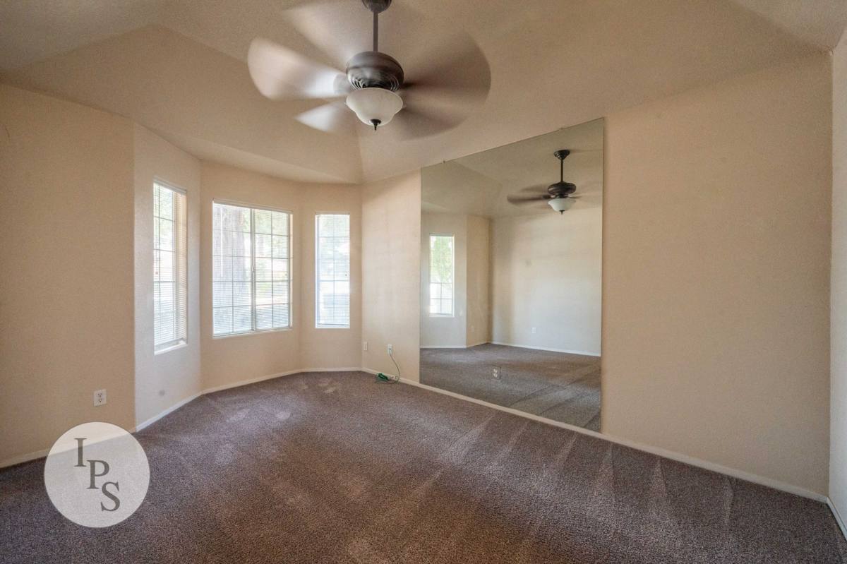 House for rent at 1936 E Quincy Ave, Fresno, CA 93720
