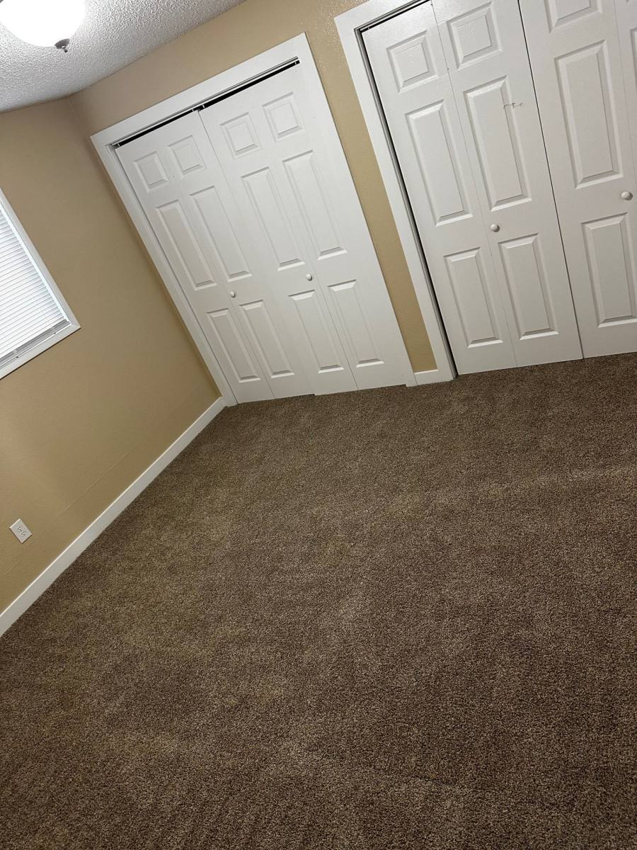 Apartment for rent at 609 N Tweedt St, Kennewick, WA 99336