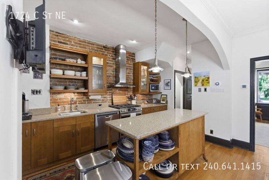 Townhouse for rent at 1724 C St NE, Washington, DC 20002