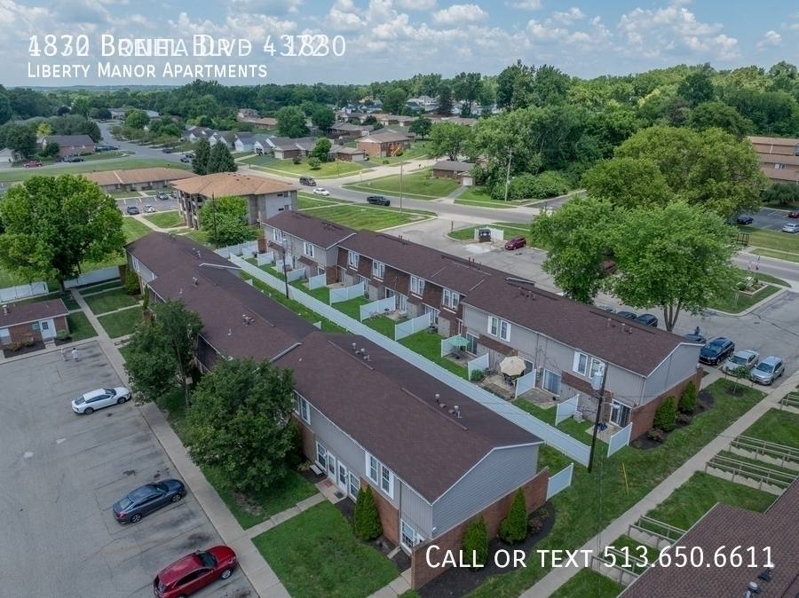 Townhouse for rent at 1830 Breiel Blvd, Middletown, OH 45044