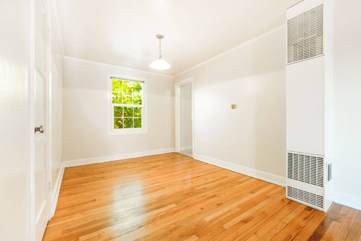 Apartment for rent at 308 E 28th St, Vancouver, WA 98663