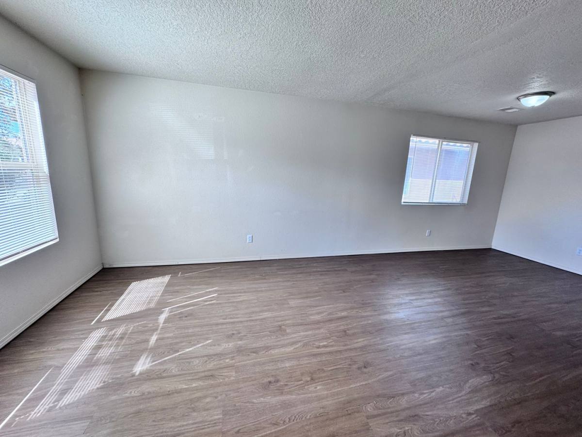 House for rent at 810 Purple Aster Ave SW, Los Lunas, NM 87031