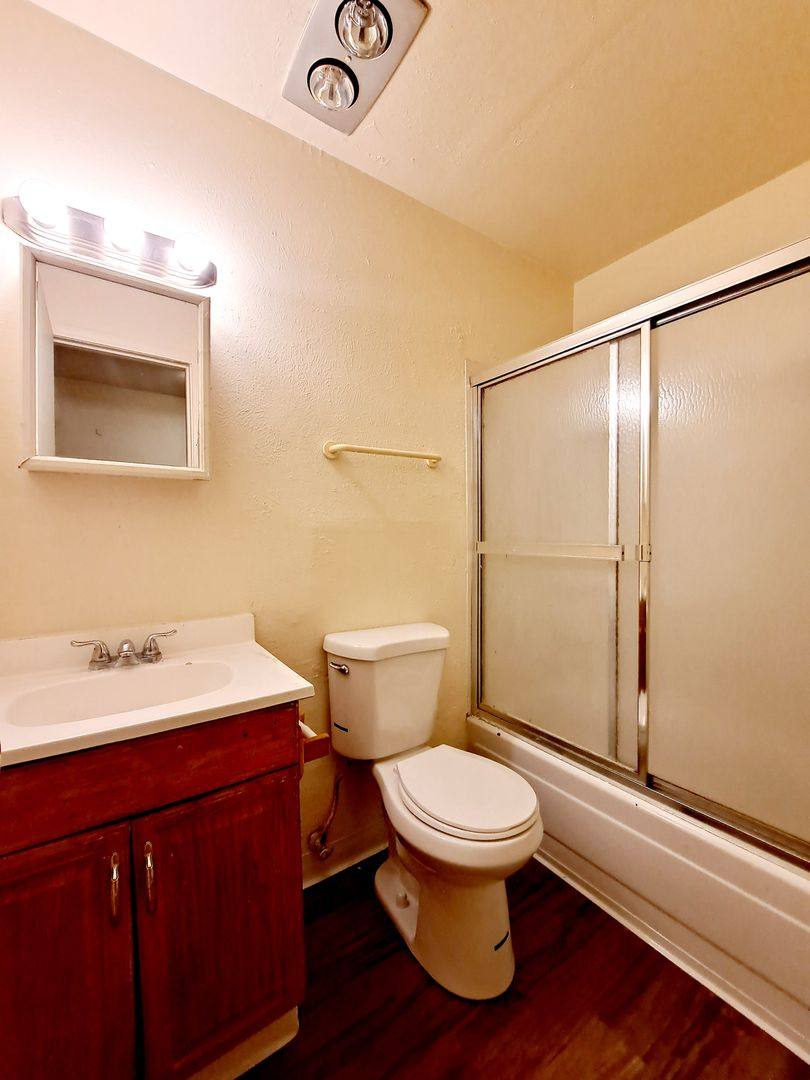 Apartment for rent at 232 63rd St NW, Albuquerque, NM 87105