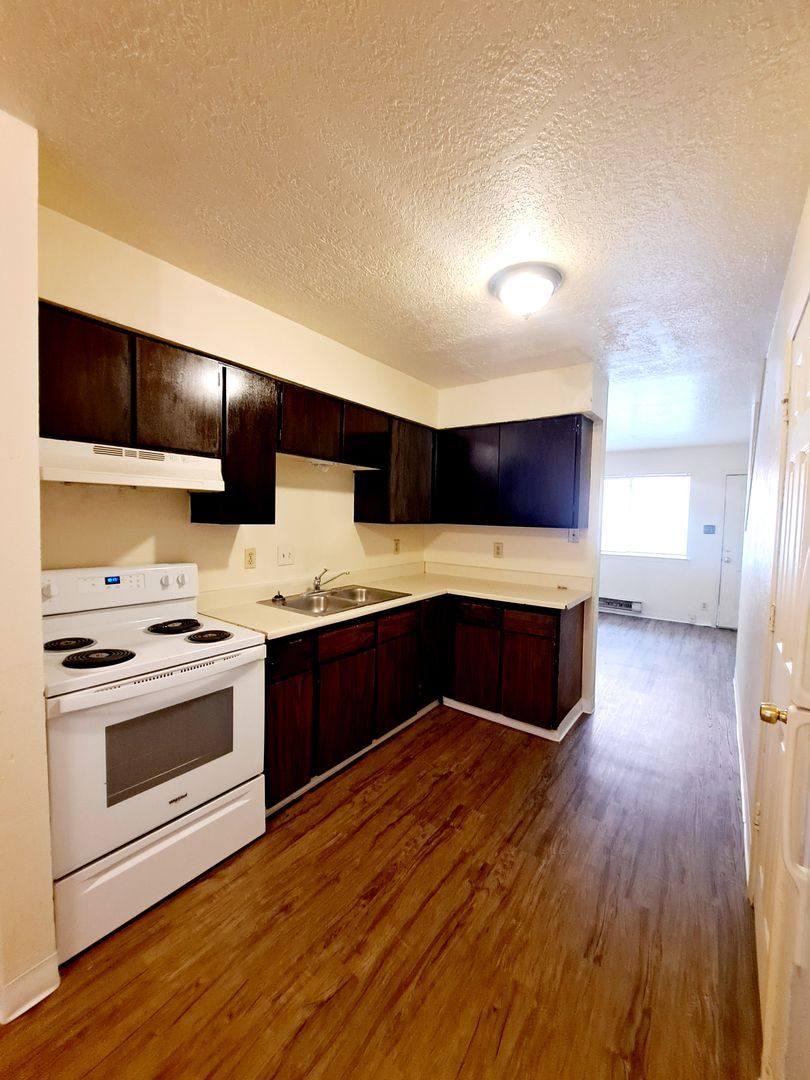 Apartment for rent at 232 63rd St NW, Albuquerque, NM 87105