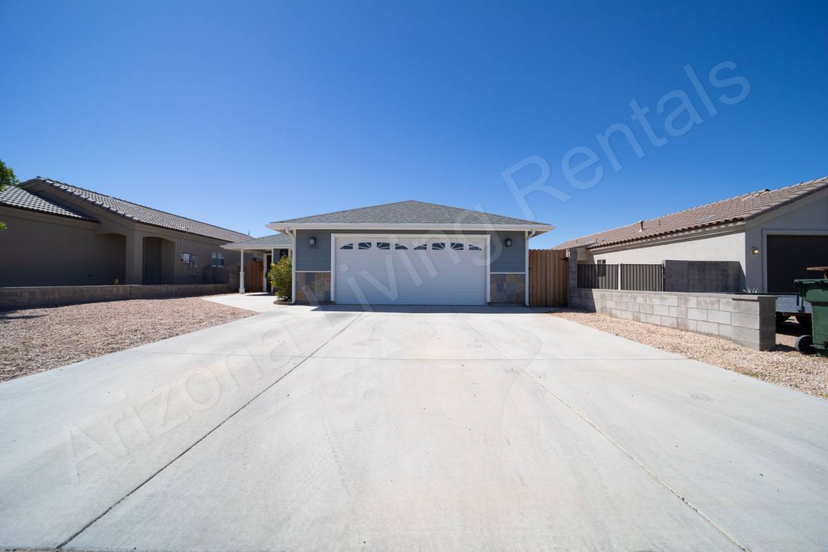 House for rent at 3701 N Lomita St, Kingman, AZ 86409
