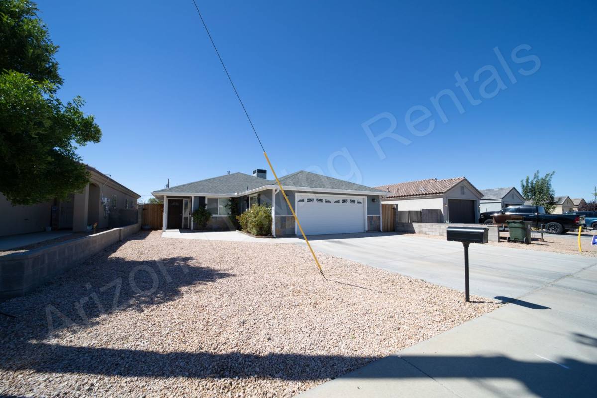 House for rent at 3701 N Lomita St, Kingman, AZ 86409