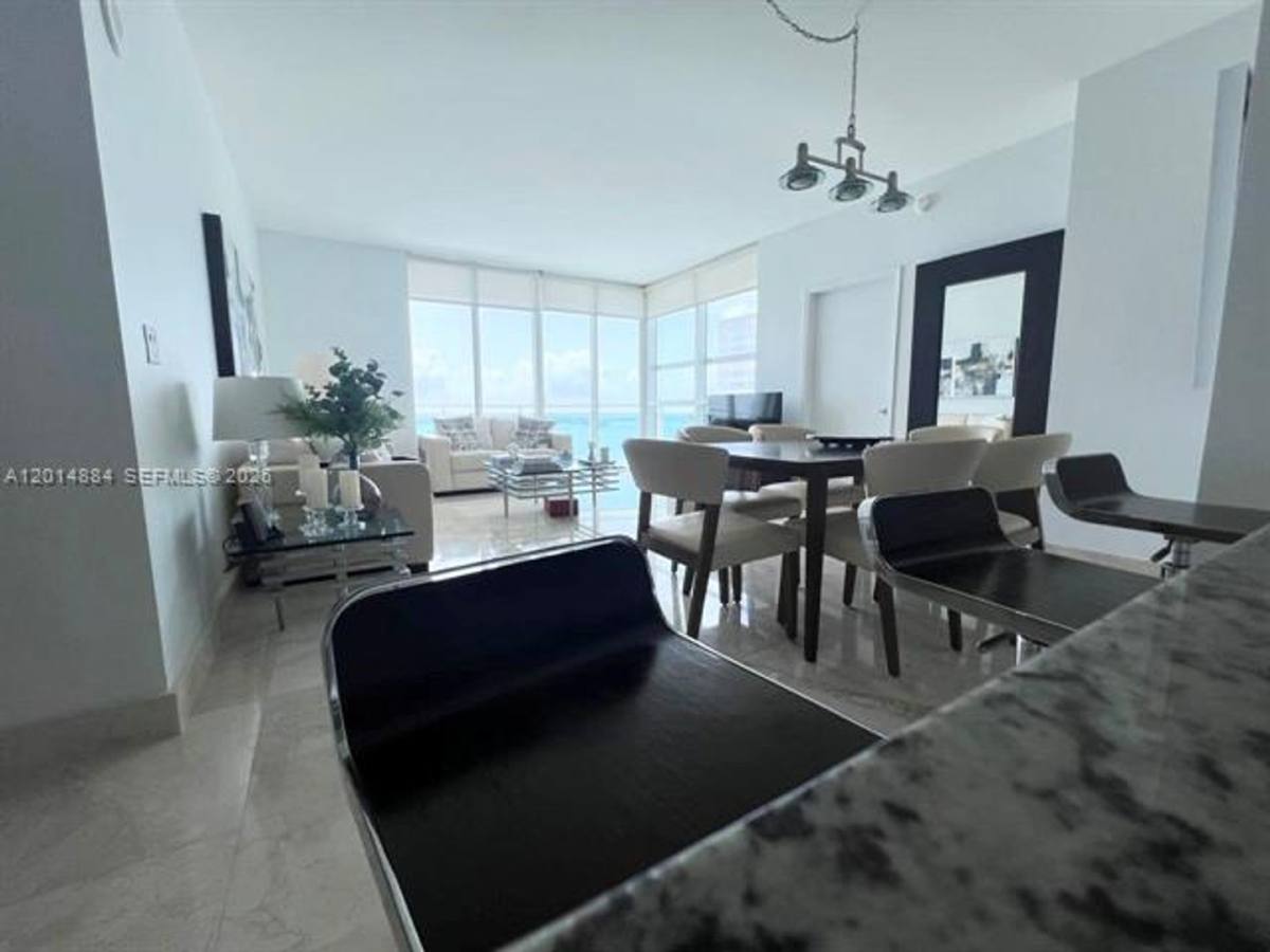Condo for rent at 950 Brickell Bay Dr, Miami, FL 33131