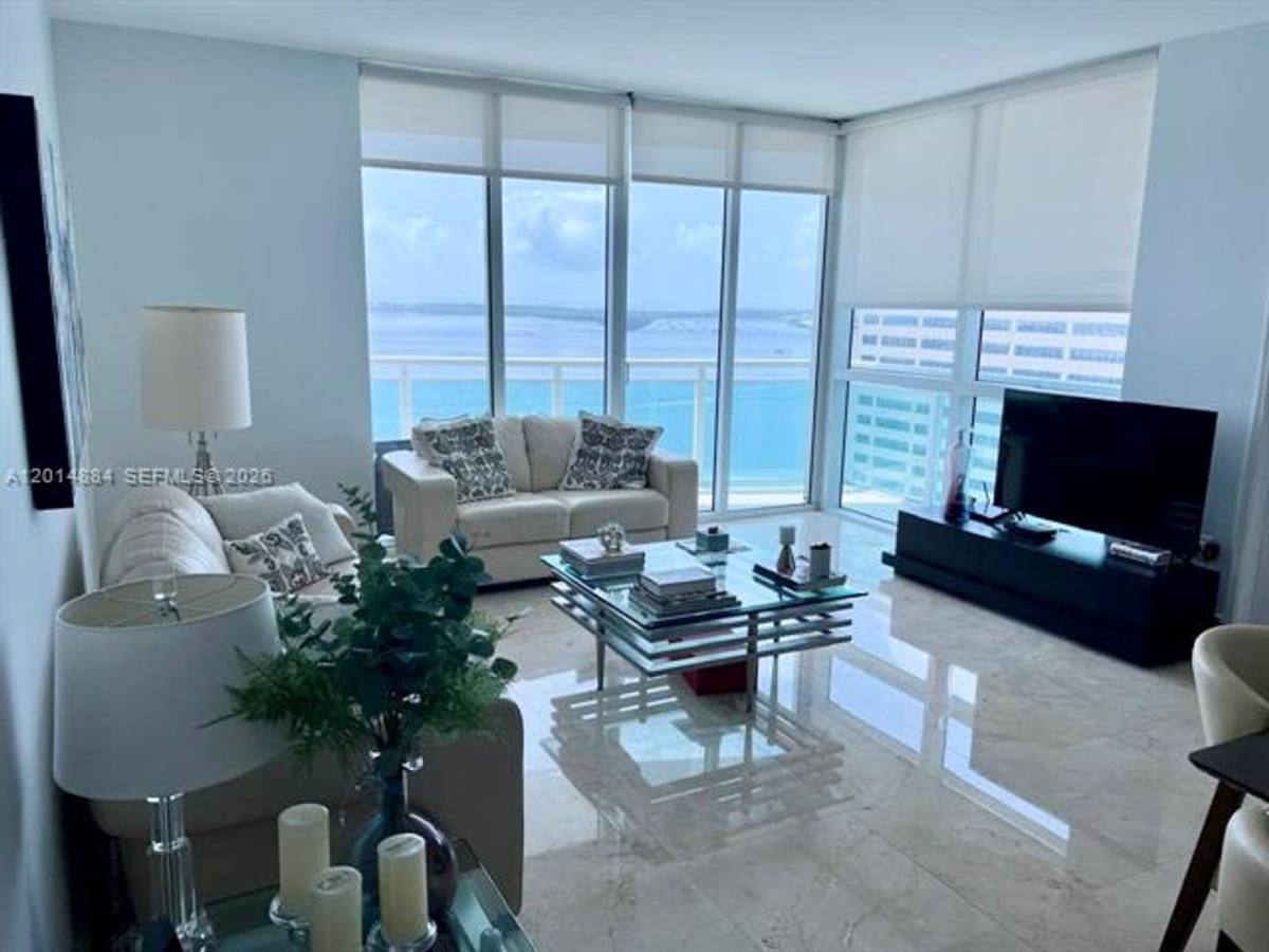 Condo for rent at 950 Brickell Bay Dr, Miami, FL 33131
