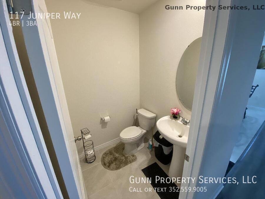 House for rent at 117 Juniper Way, Tavares, FL 32778