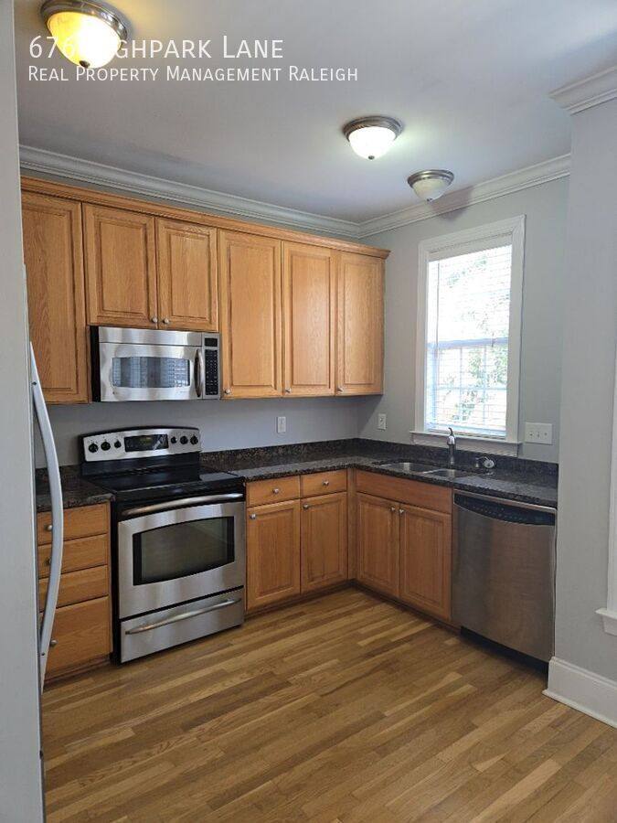 Townhouse for rent at 676 Highpark Lane, Raleigh, NC 27608
