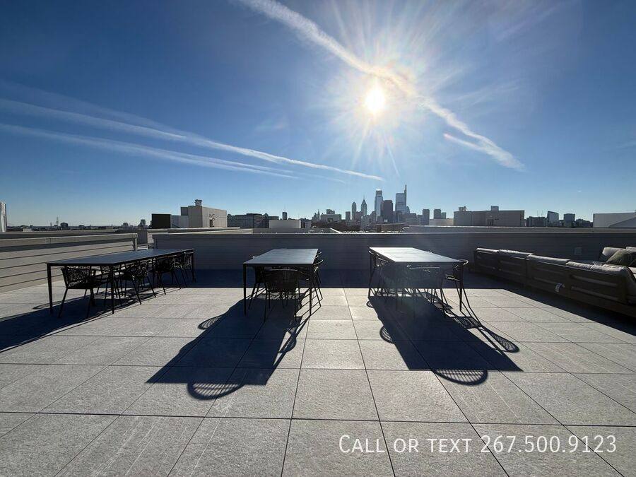 Apartment for rent at 922 N Broad St S, Philadelphia, PA 19130