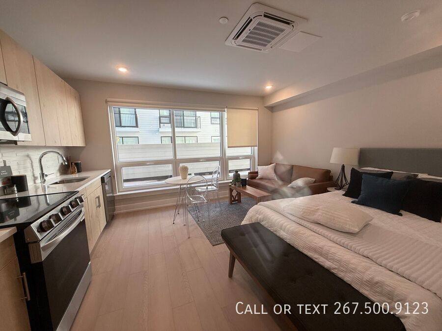 Apartment for rent at 922 N Broad St S, Philadelphia, PA 19130