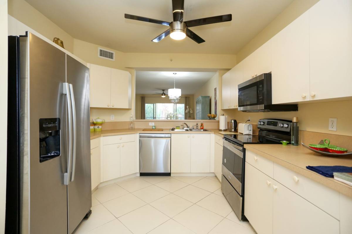 Condo for rent at 7819 Regal Heron Circle, Naples, FL 34104