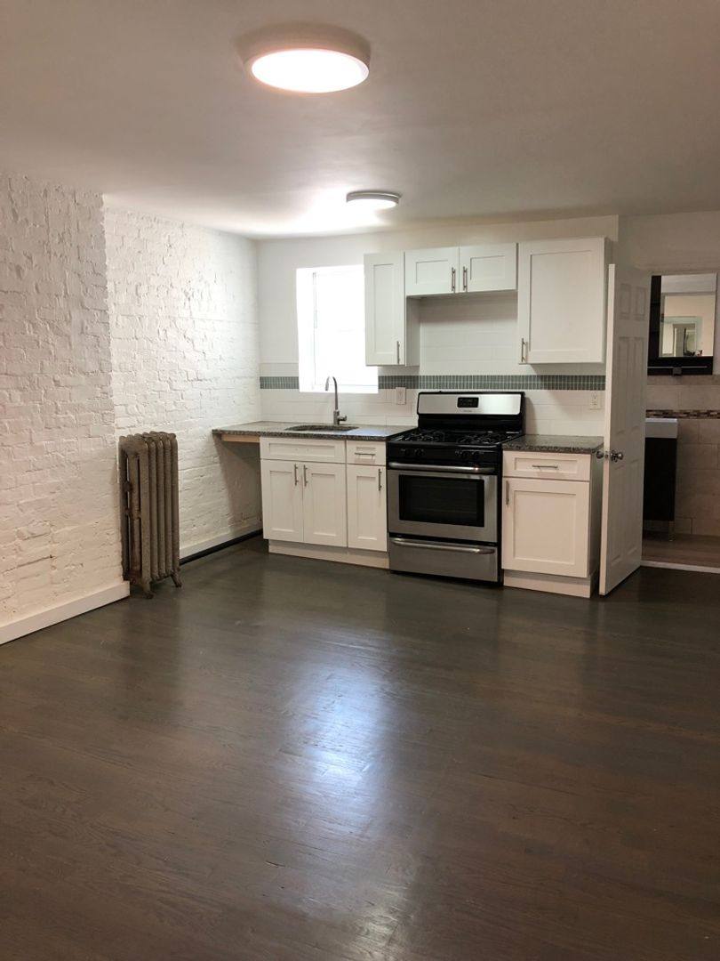 Apartment for rent at 59 Halsey St, Newark, NJ 07102
