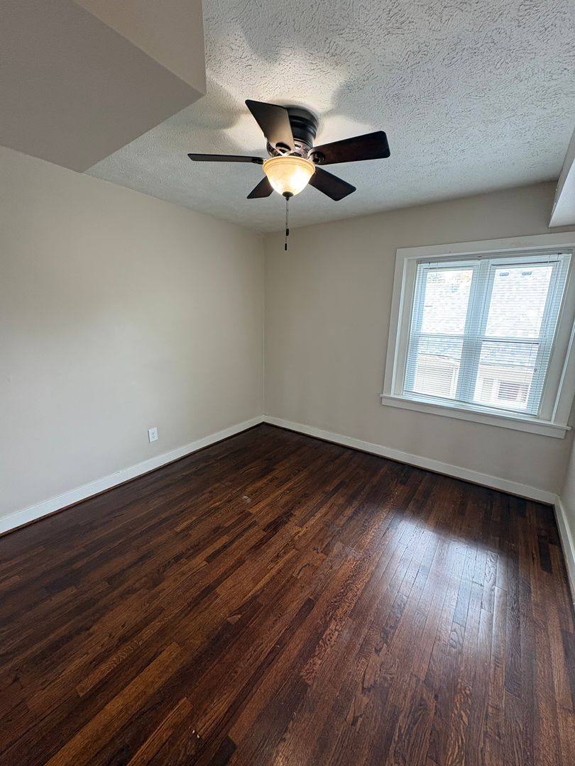 Apartment for rent at 3910 Cass St, Omaha, NE 68131