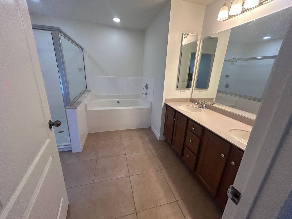 Apartment for rent at 227 NW 3rd Terrace - Terrace-Annual, Cape Coral, FL 33993