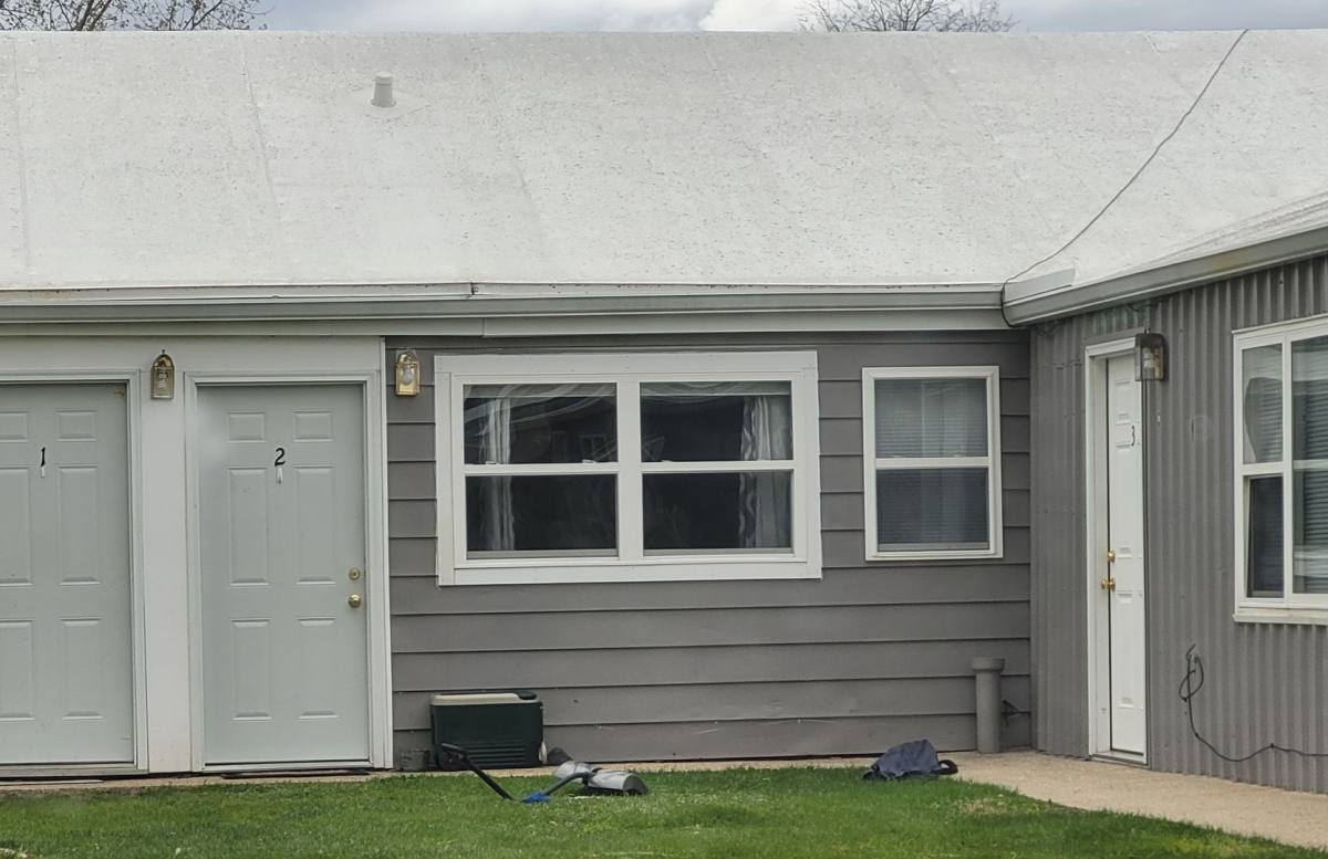 Apartment for rent at 617 S Daysville, Oregon, IL 61061